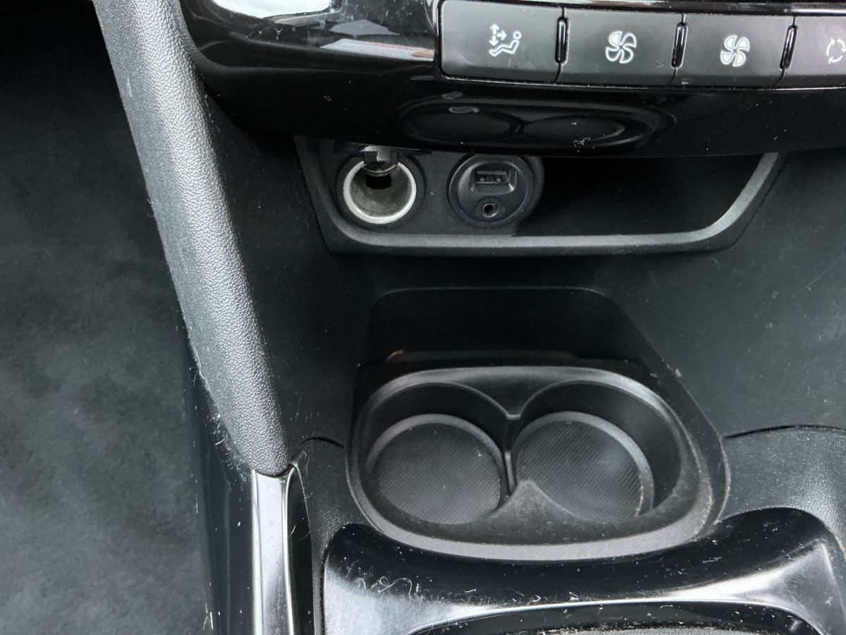 Used Peugeot 2008 2018 for sale - 77846071: Photo 46