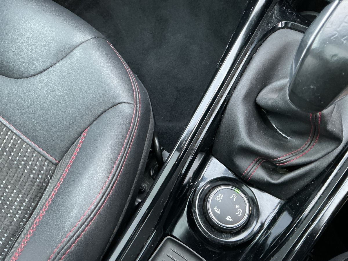 Used Peugeot 2008 2018 for sale - 77846071: Photo 48