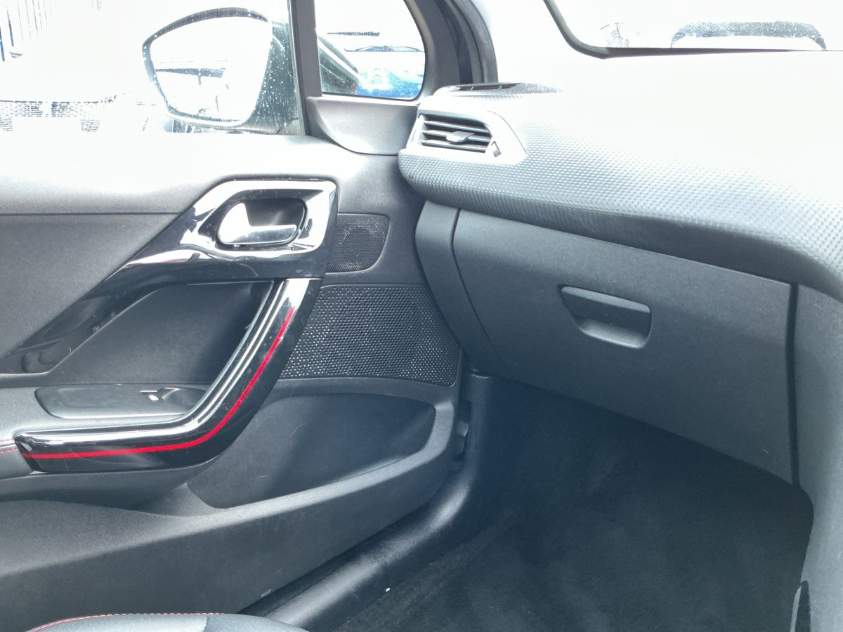Used Peugeot 2008 2018 for sale - 77846071: Photo 50