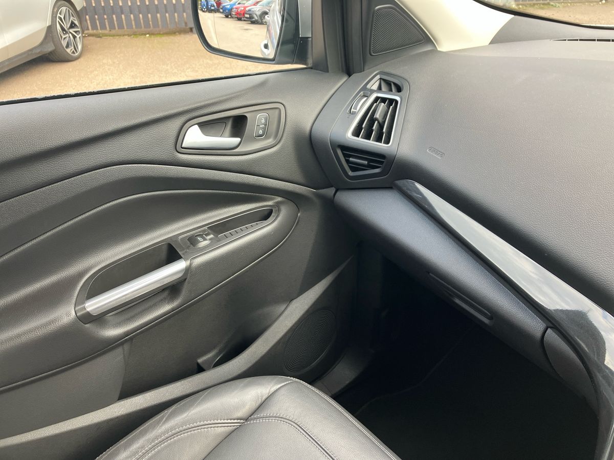 Used Ford Kuga 2019 for sale - 76288181: Photo 53