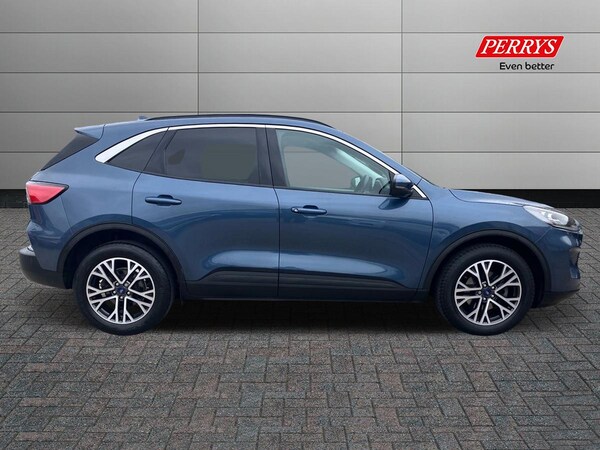 Used Ford Kuga 2022 for sale - 75611935: Photo 3