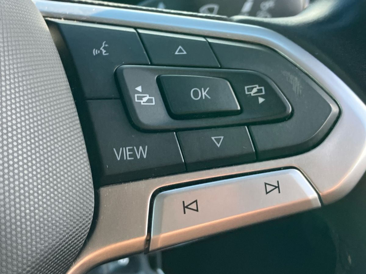 Used Volkswagen T-Roc 2022 for sale - 76577571: Photo 39