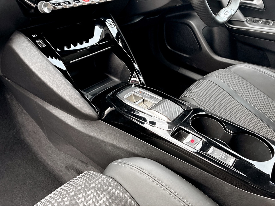 Used Peugeot 2008 2023 for sale - 77460790: Photo 23