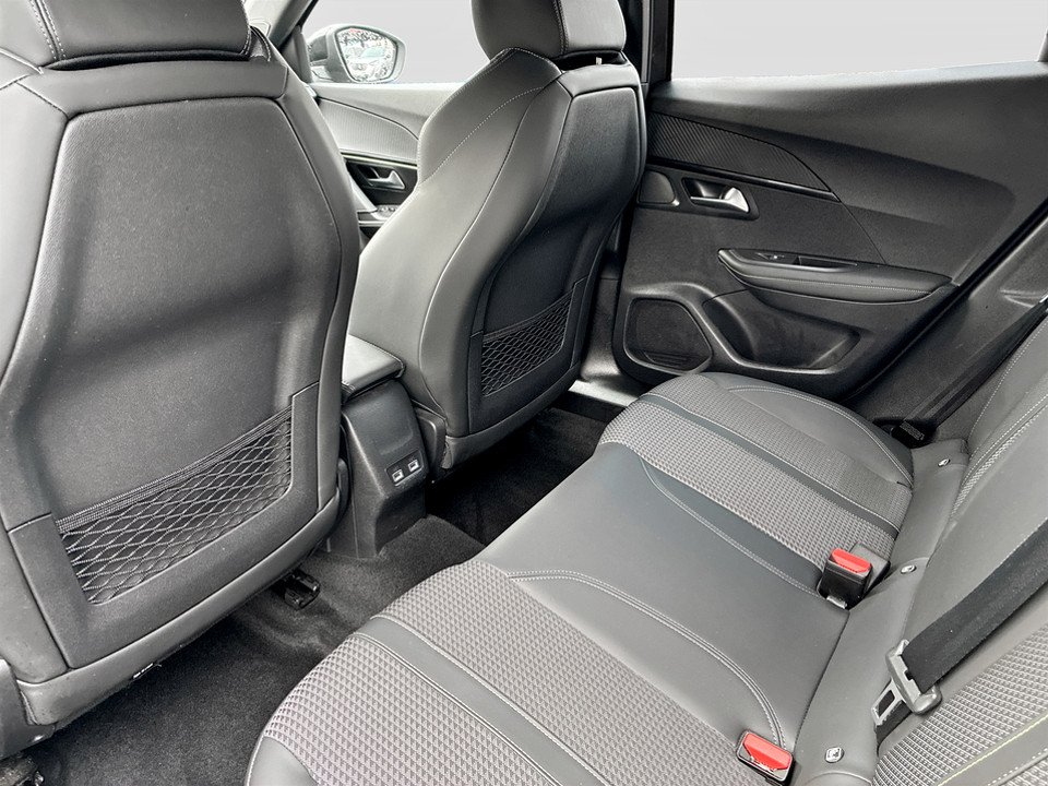 Used Peugeot 2008 2023 for sale - 77460790: Photo 50