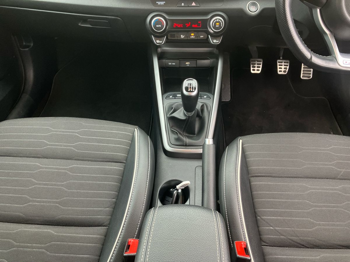 Used Kia Stonic 2022 for sale - 76264143: Photo 17