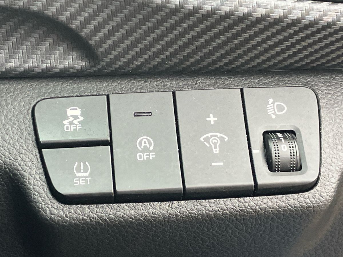 Used Kia Stonic 2022 for sale - 76264143: Photo 38