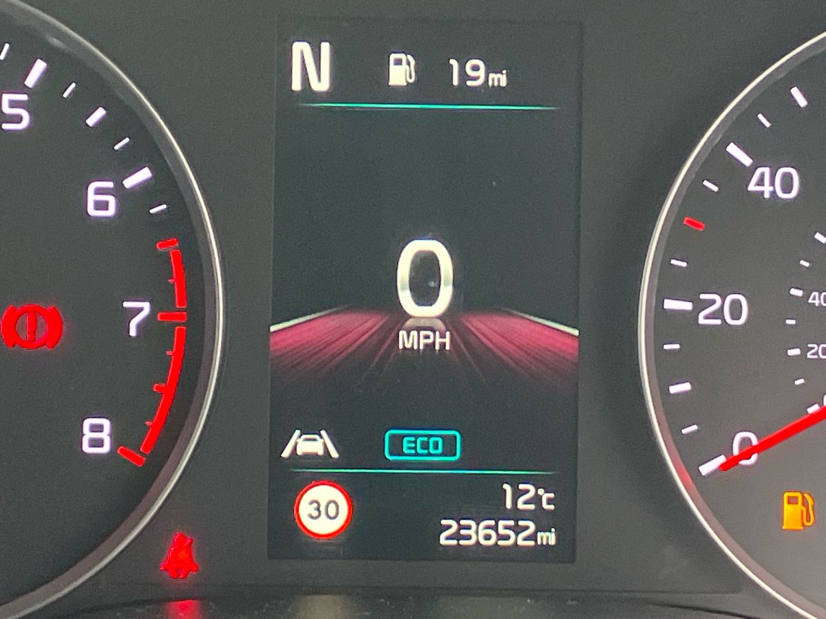 Used Kia Stonic 2022 for sale - 76264143: Photo 40