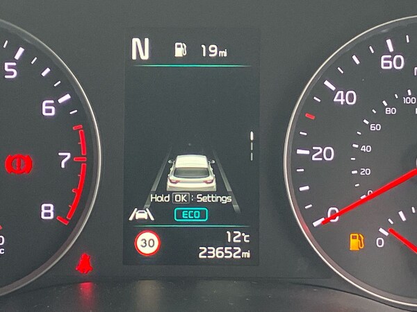 Used Kia Stonic 2022 for sale - 76264143: Photo 44