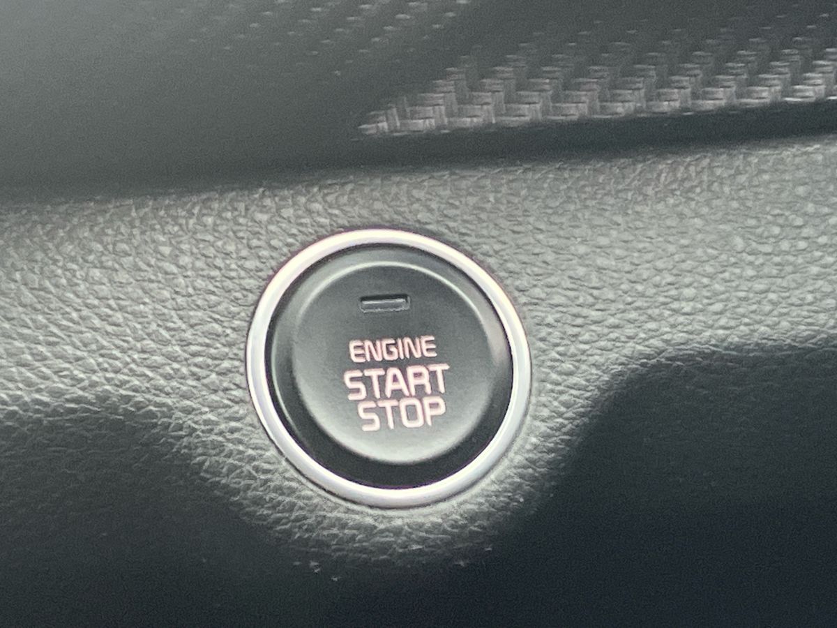 Used Kia Stonic 2022 for sale - 76264143: Photo 45