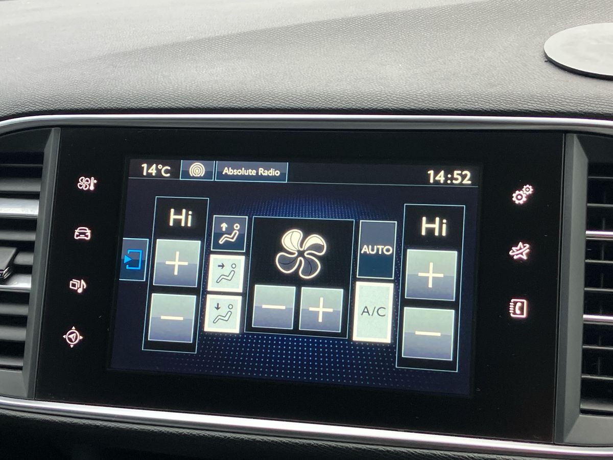 Used Peugeot 308 2016 for sale - 77432234: Photo 12