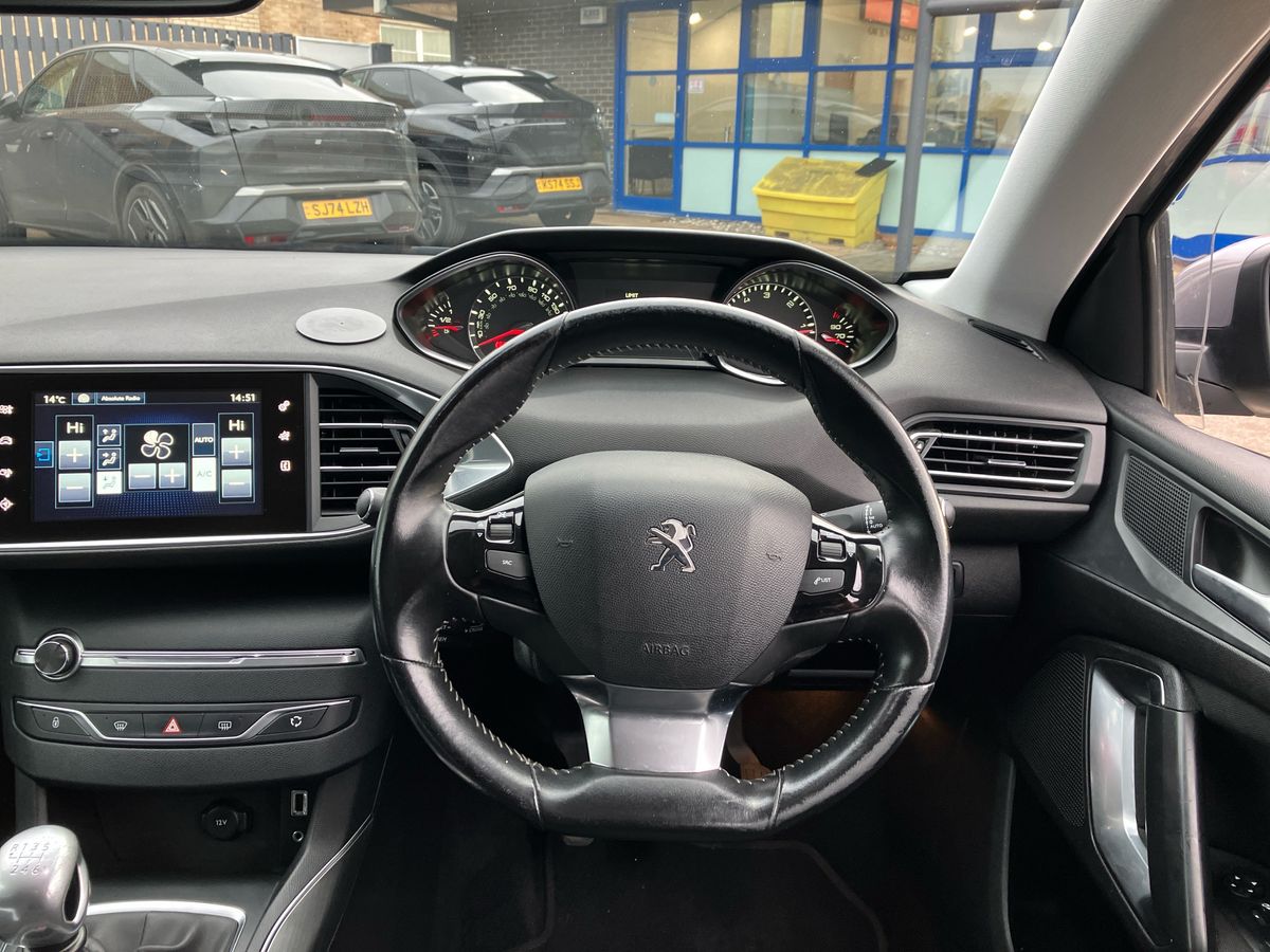 Used Peugeot 308 2016 for sale - 77432234: Photo 15