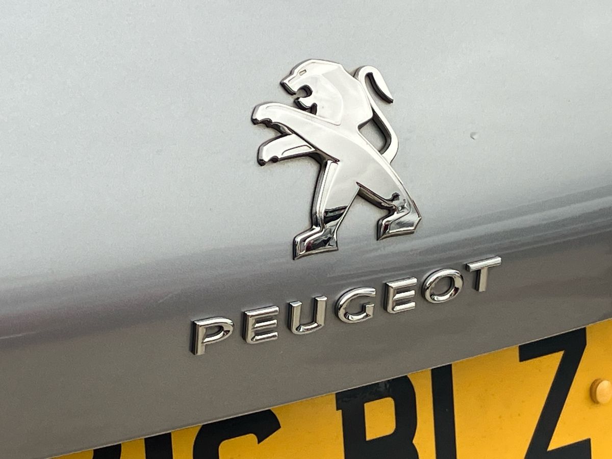 Used Peugeot 308 2016 for sale - 77432234: Photo 21