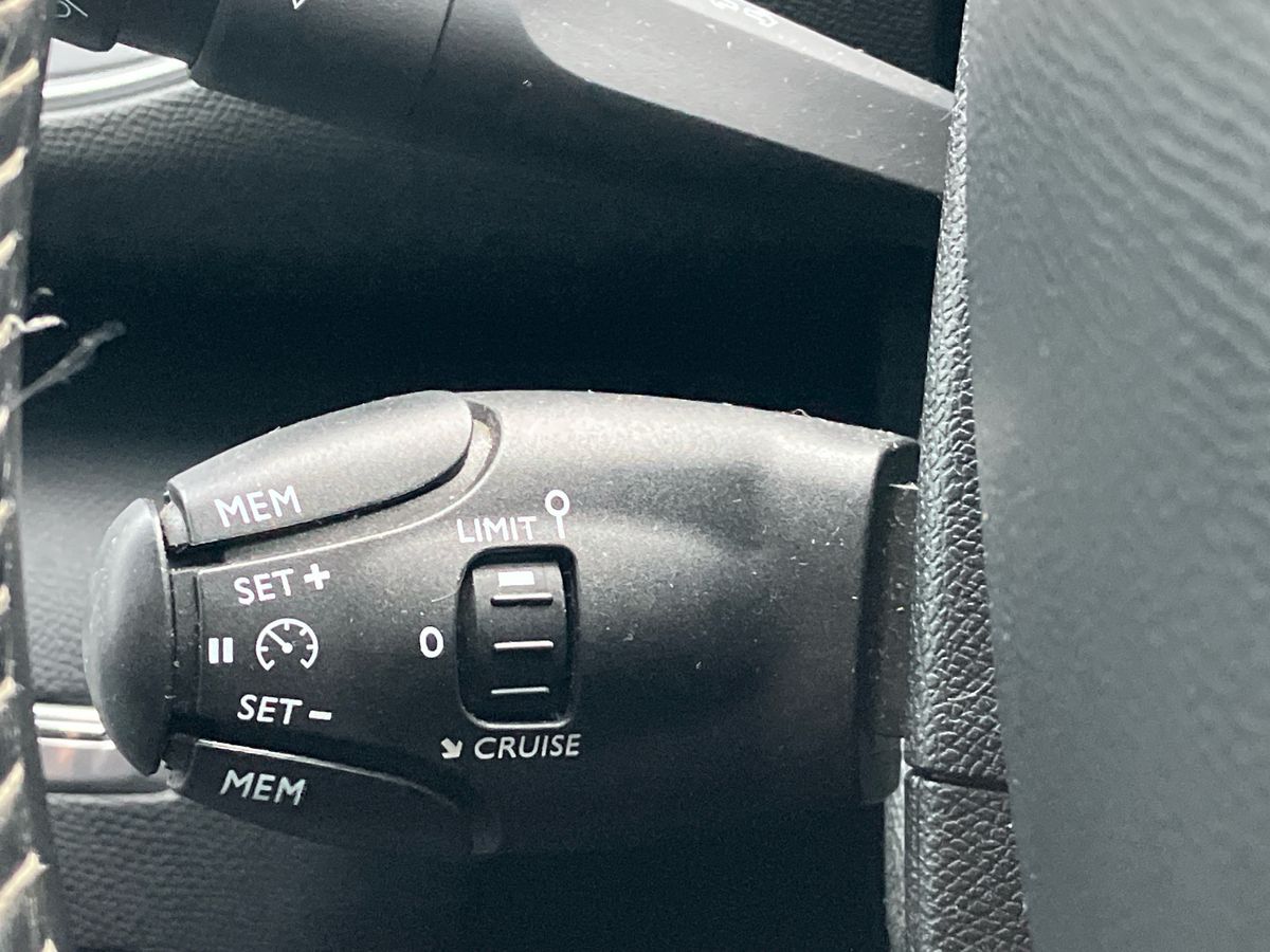 Used Peugeot 308 2016 for sale - 77432234: Photo 37