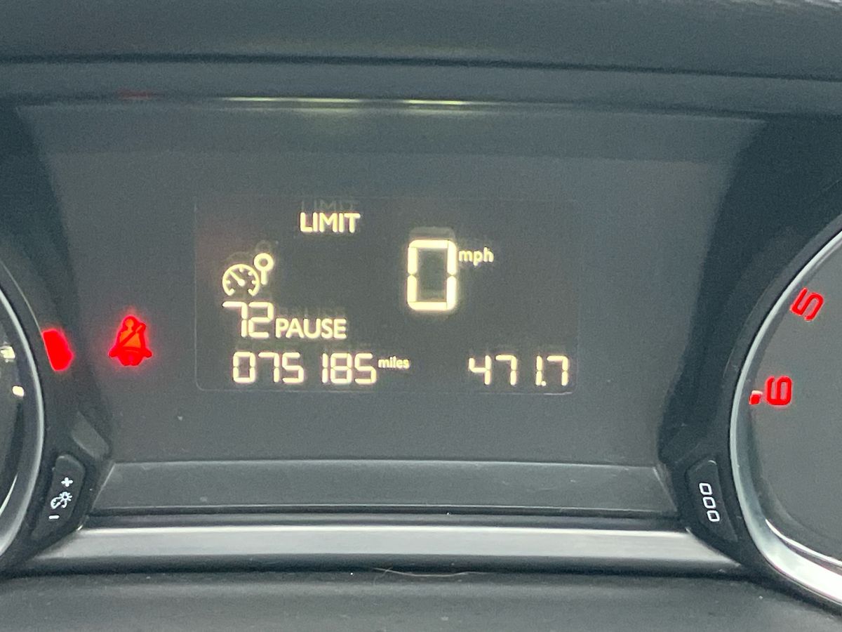 Used Peugeot 308 2016 for sale - 77432234: Photo 38