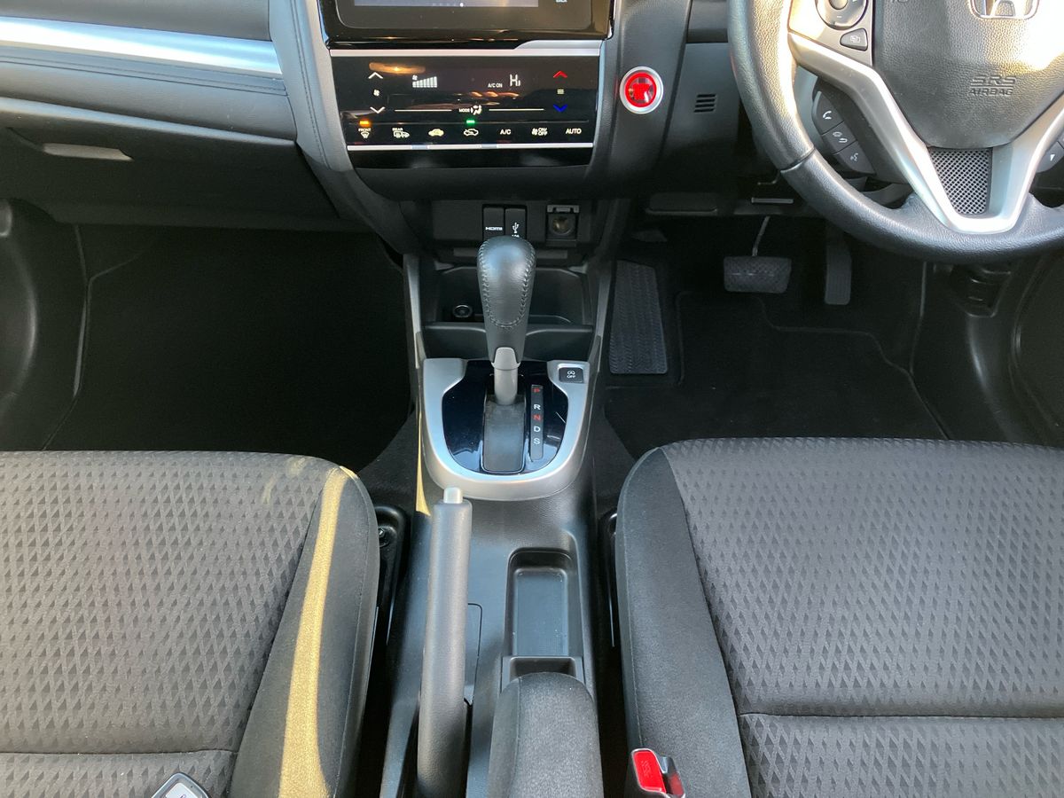 Used Honda Jazz 2019 for sale - 76491079: Photo 17