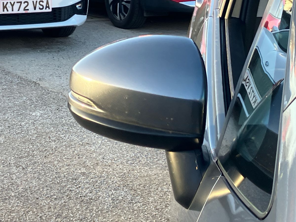 Used Honda Jazz 2019 for sale - 76491079: Photo 29