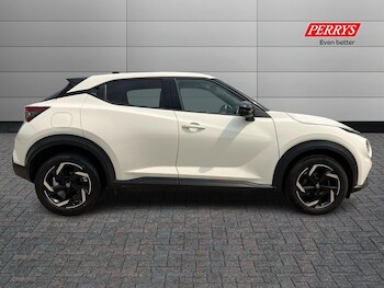 Used Nissan Juke 2023 for sale - 74926793: Photo