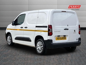 Used Peugeot Partner 2019 for sale - 75356332: Photo
