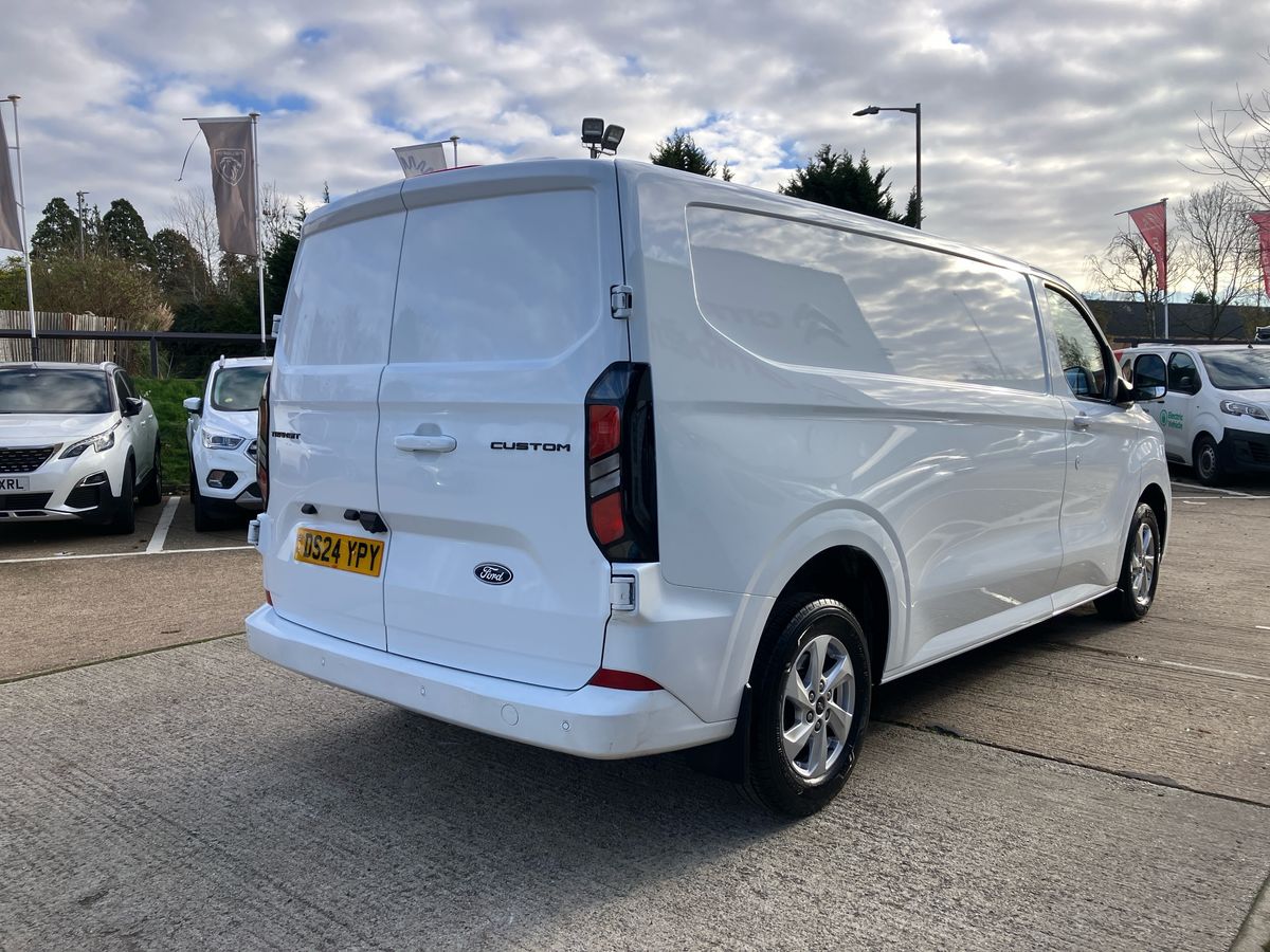 Used Ford Transit Custom 2024 for sale - 76436757: Photo 26