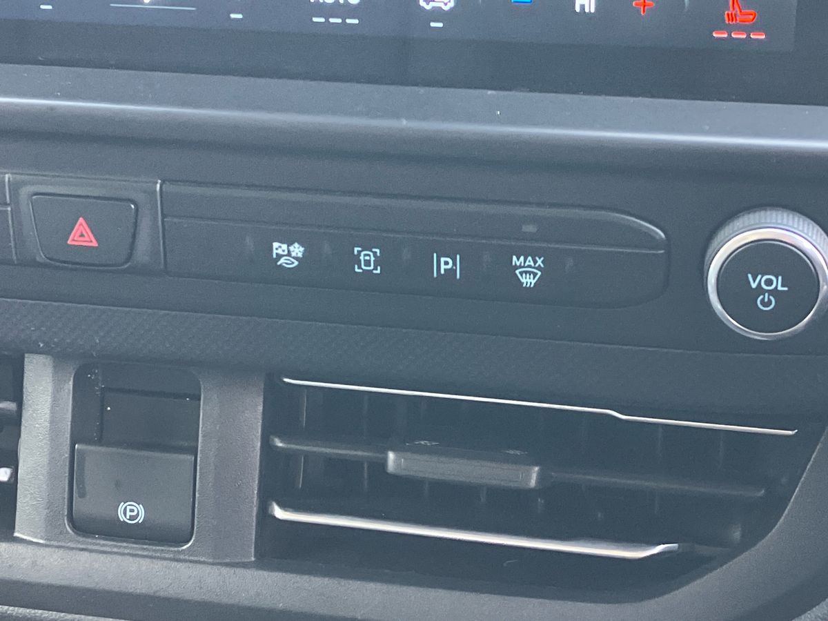 Used Ford Transit Custom 2024 for sale - 76436757: Photo 46