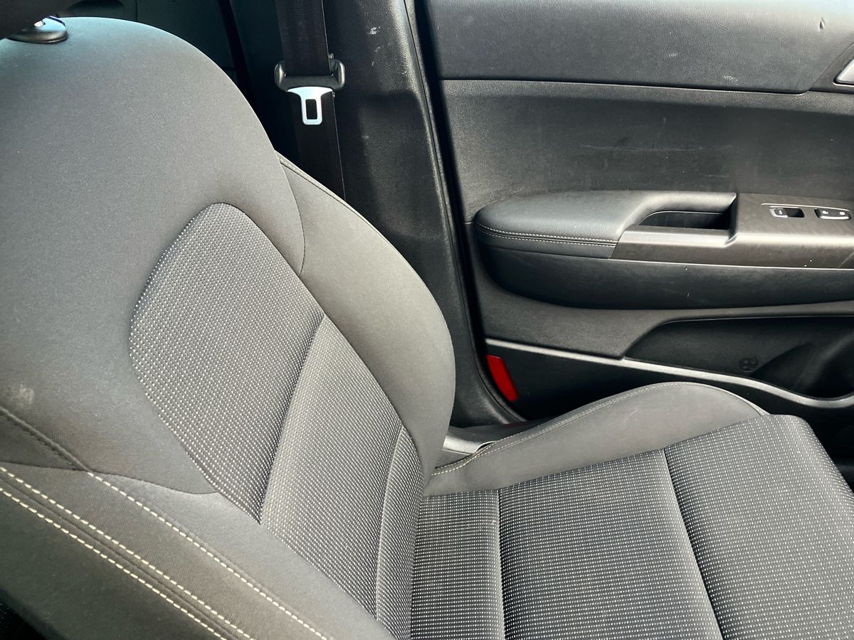 Used Kia Sportage 2017 for sale - 76663215: Photo 55