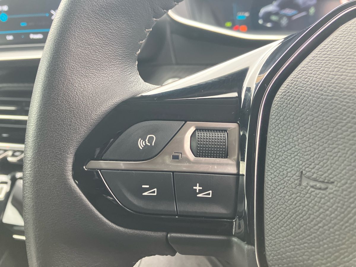 Used Peugeot 2008 2022 for sale - 76264016: Photo 16