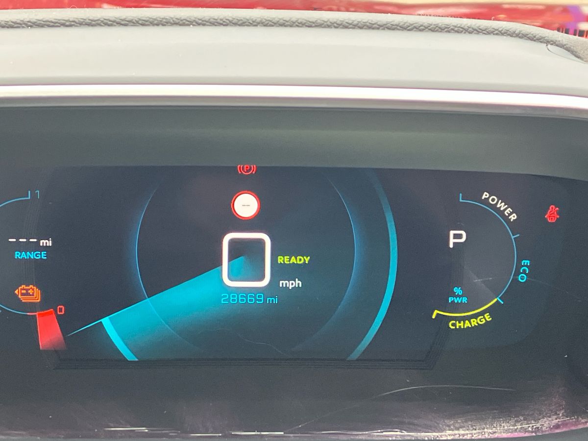 Used Peugeot 2008 2022 for sale - 76264016: Photo 42