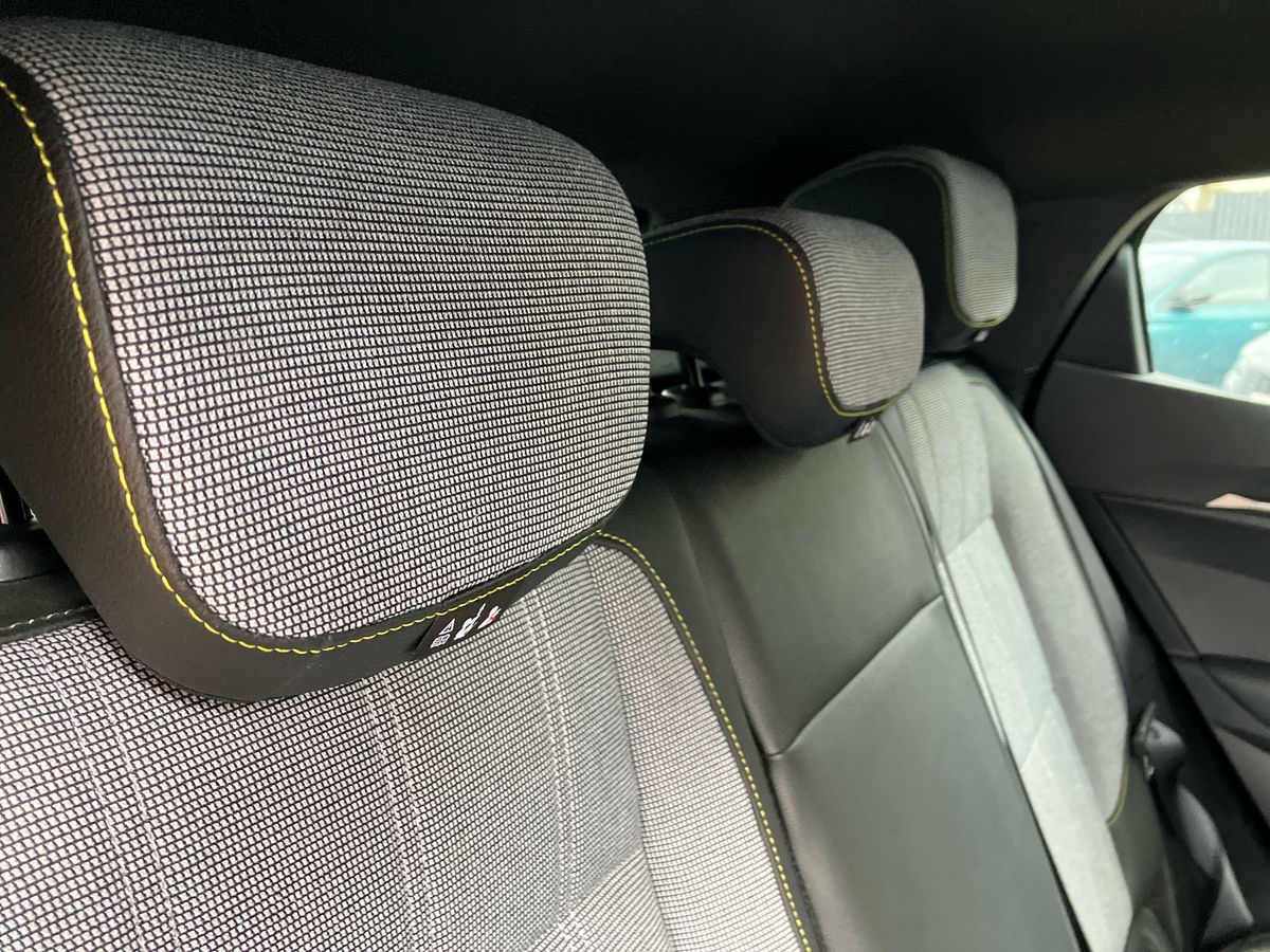 Used Renault Megane E Tech 2023 for sale - 77221158: Photo 32