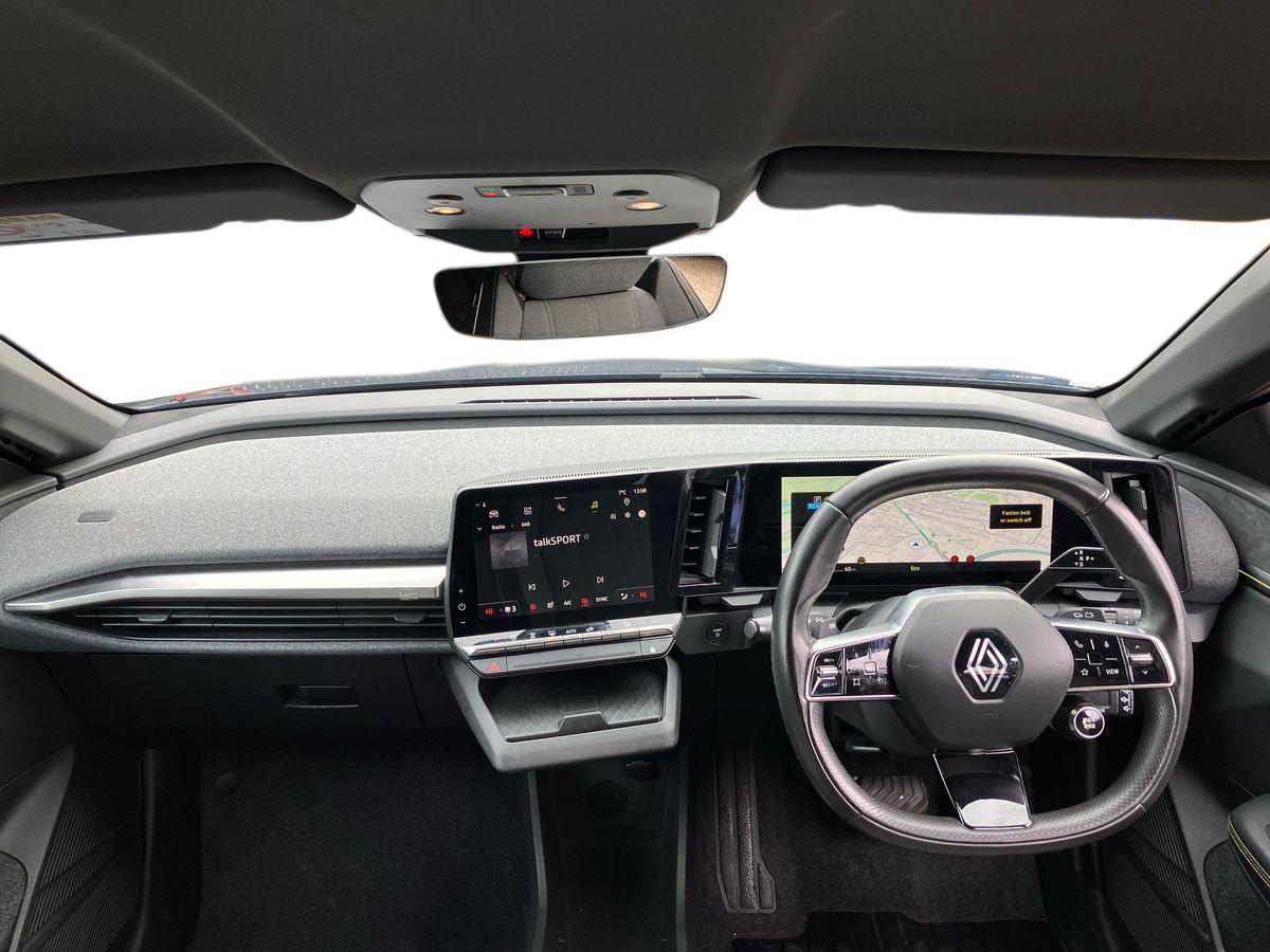 Used Renault Megane E Tech 2023 for sale - 77221158: Photo 9