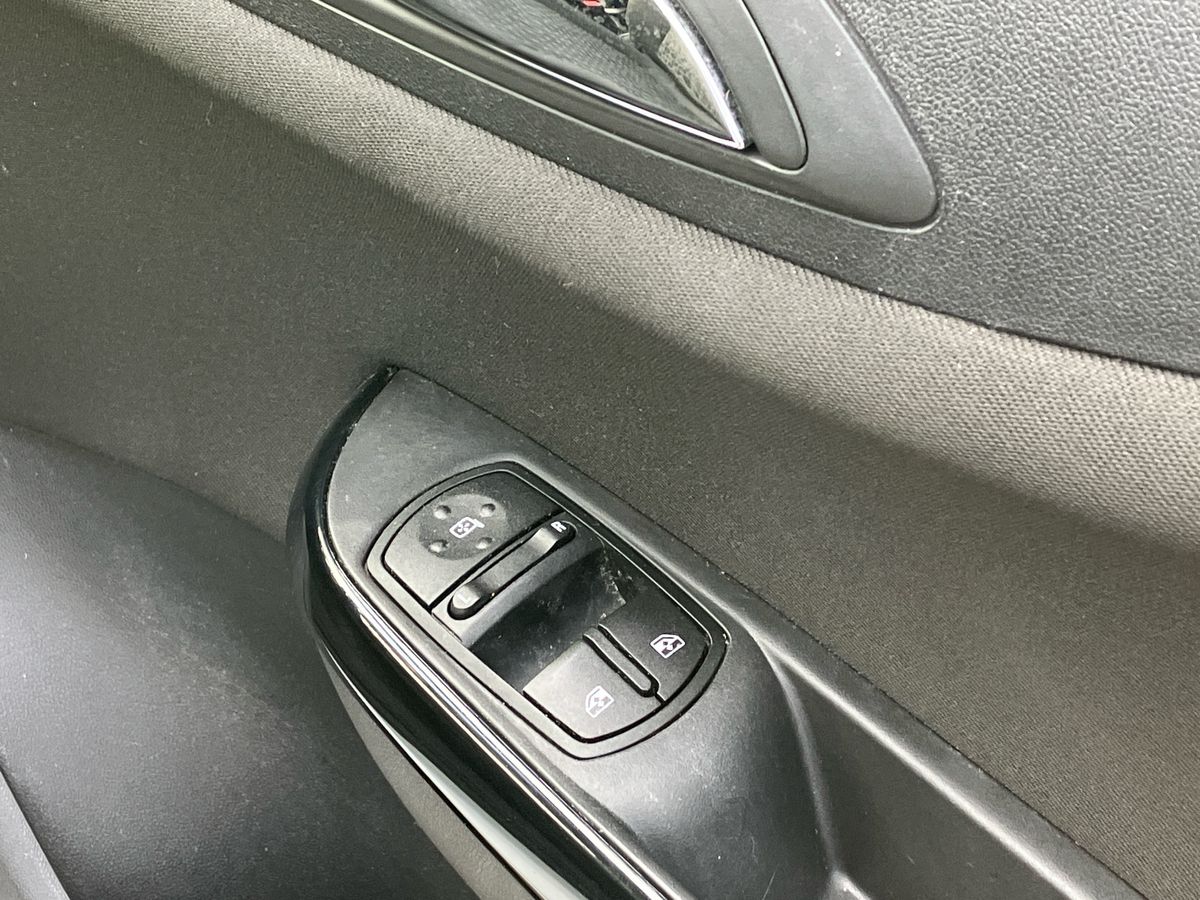 Used Vauxhall Corsa 2018 for sale - 76491091: Photo 16
