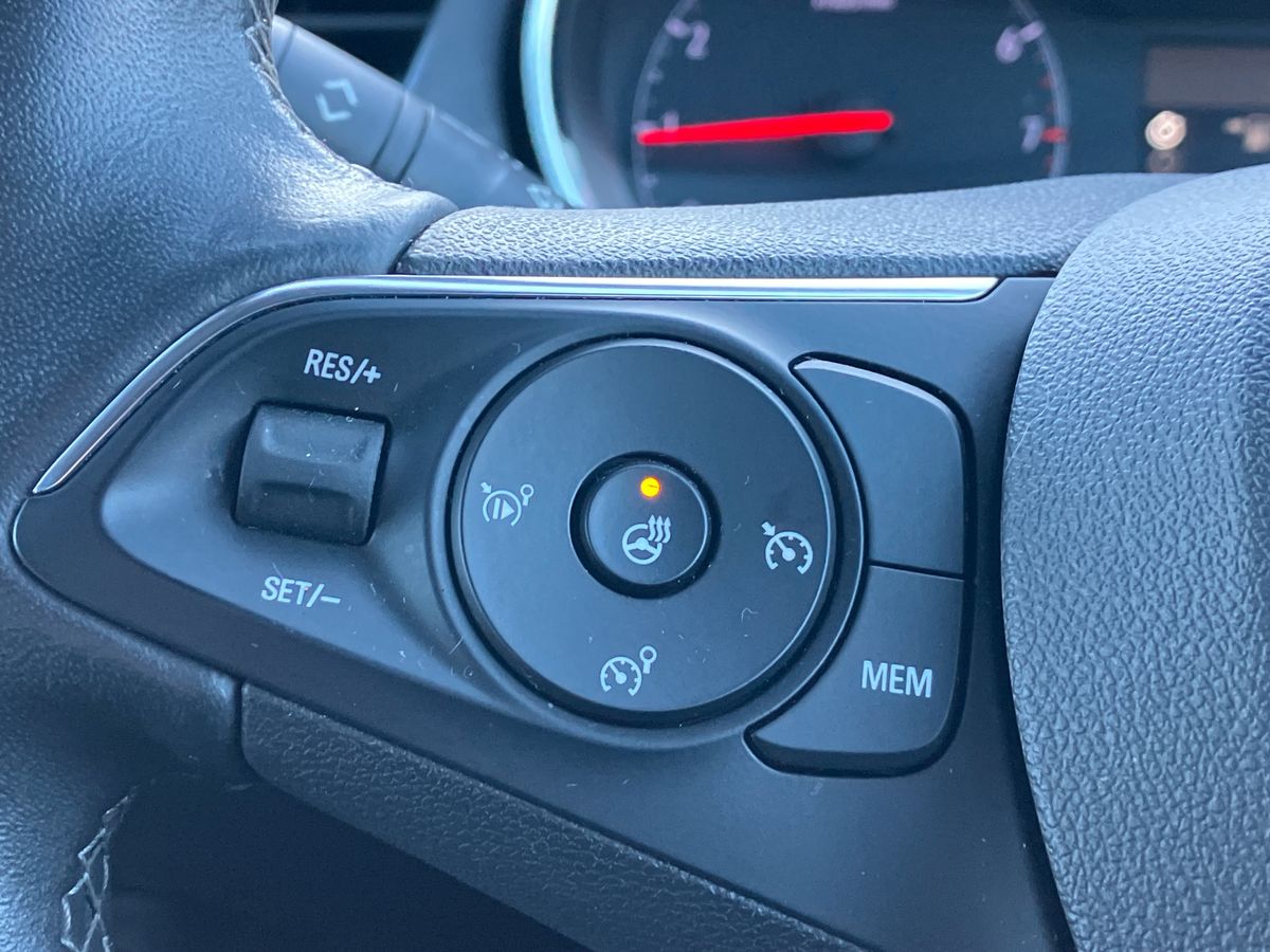 Used Vauxhall Crossland 2022 for sale - 76905620: Photo 16