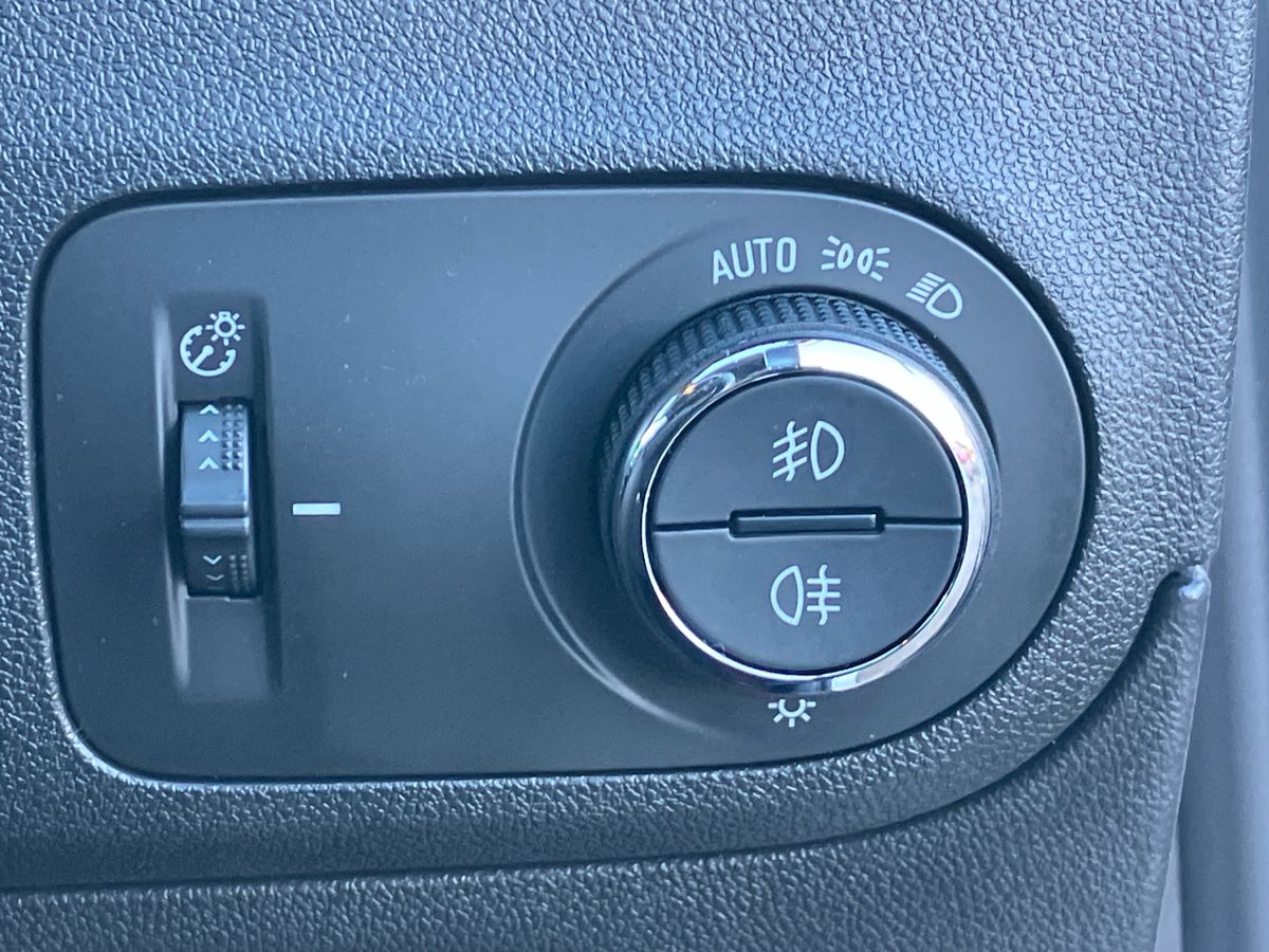 Used Vauxhall Crossland 2022 for sale - 76905620: Photo 38