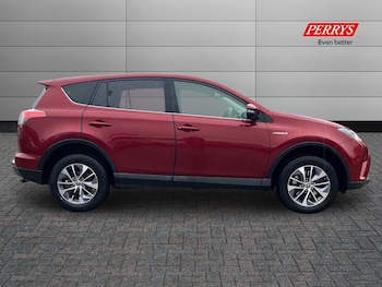 Used Toyota RAV4 2018 for sale - 76736060: Photo