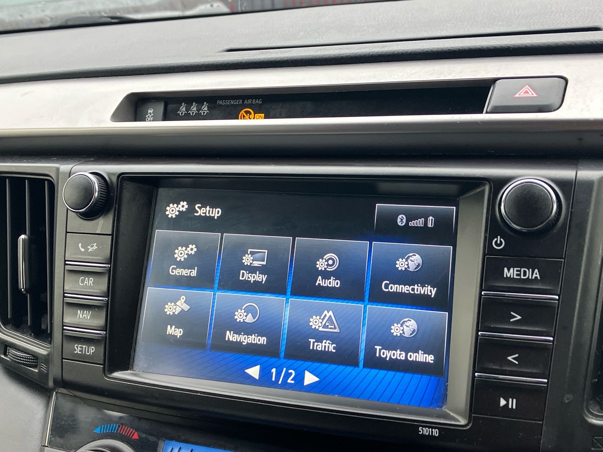 Used Toyota RAV4 2018 for sale - 76736060: Photo 47