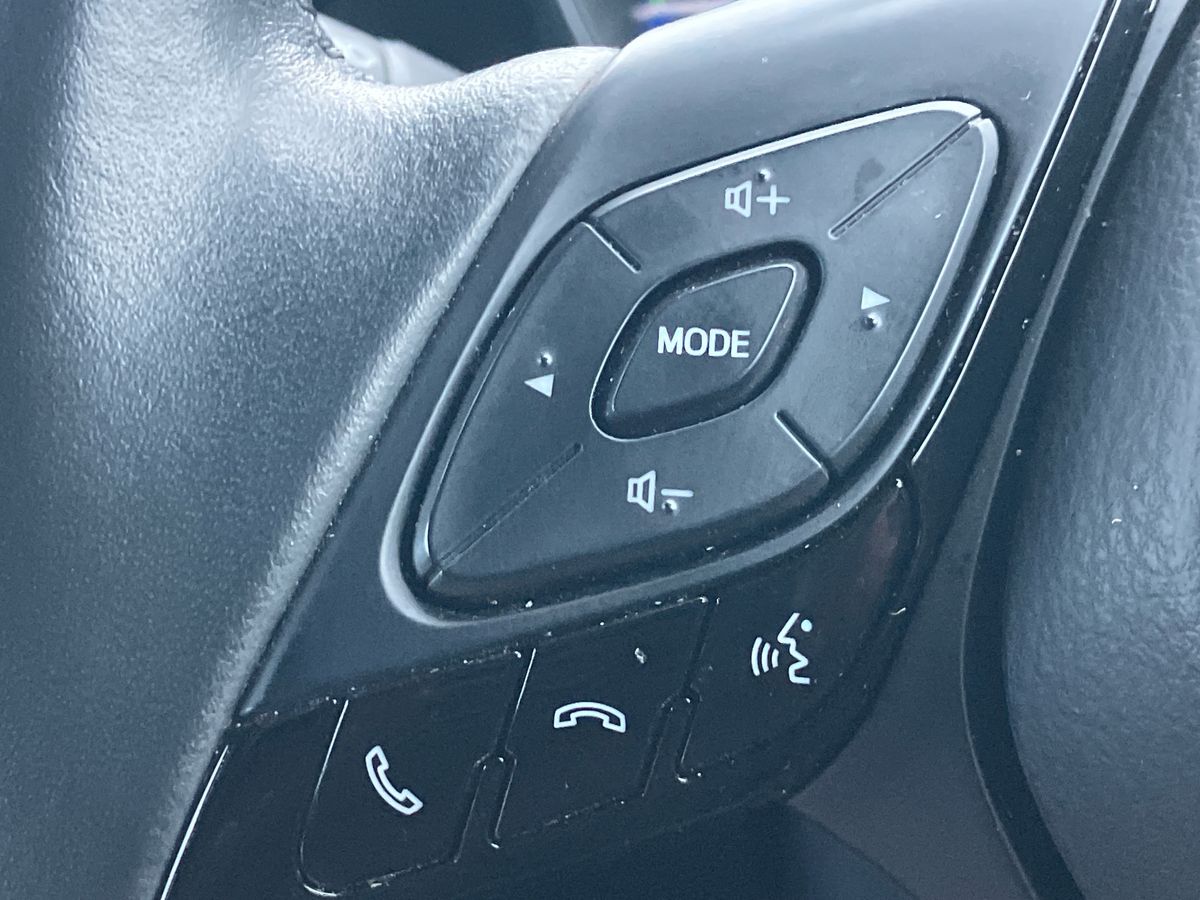 Used Toyota C-HR 2023 for sale - 77148773: Photo 16