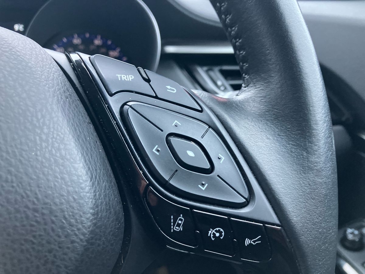 Used Toyota C-HR 2023 for sale - 77148773: Photo 40