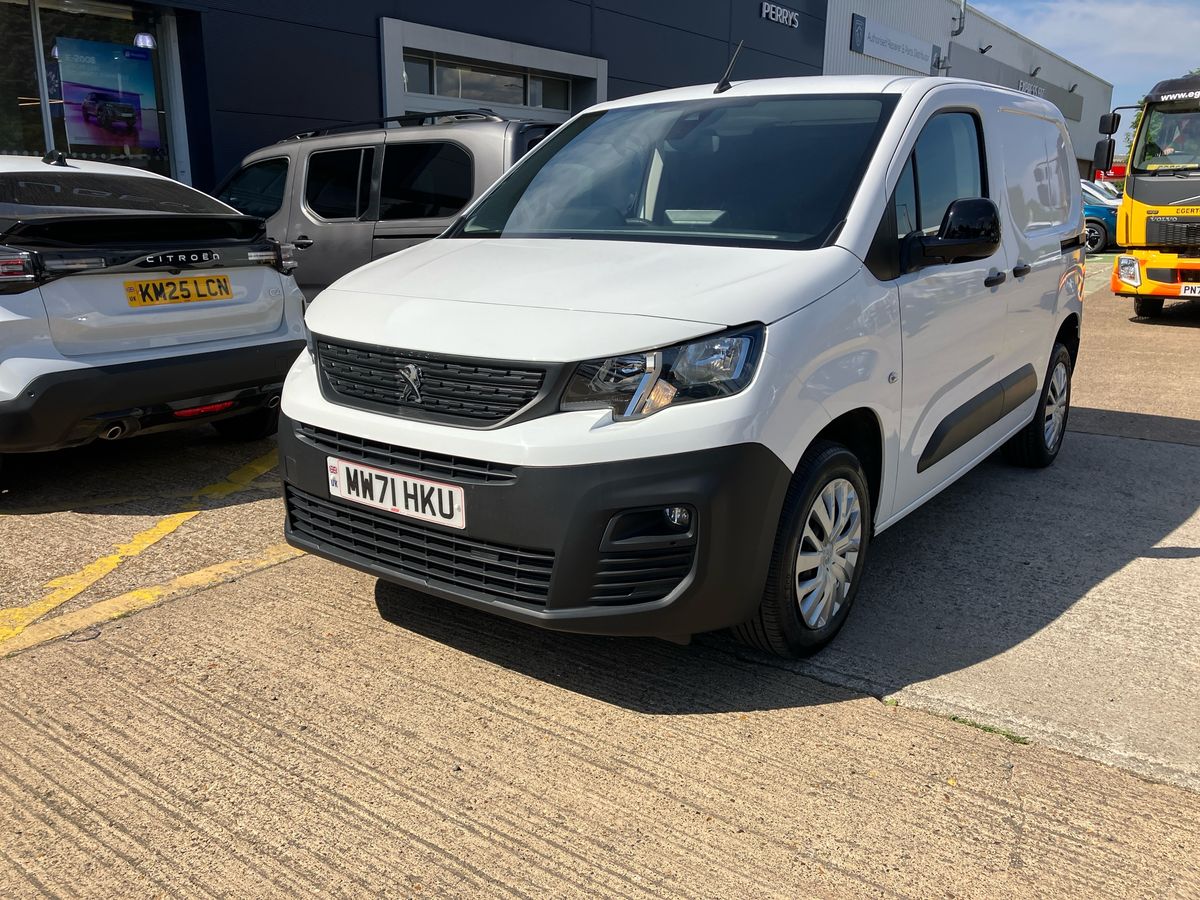 Vehicle 29