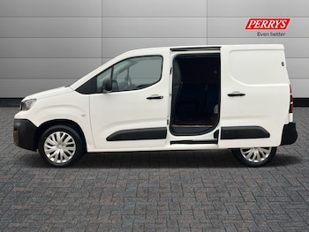 Used Peugeot Partner 2020 for sale - 77019239: Photo