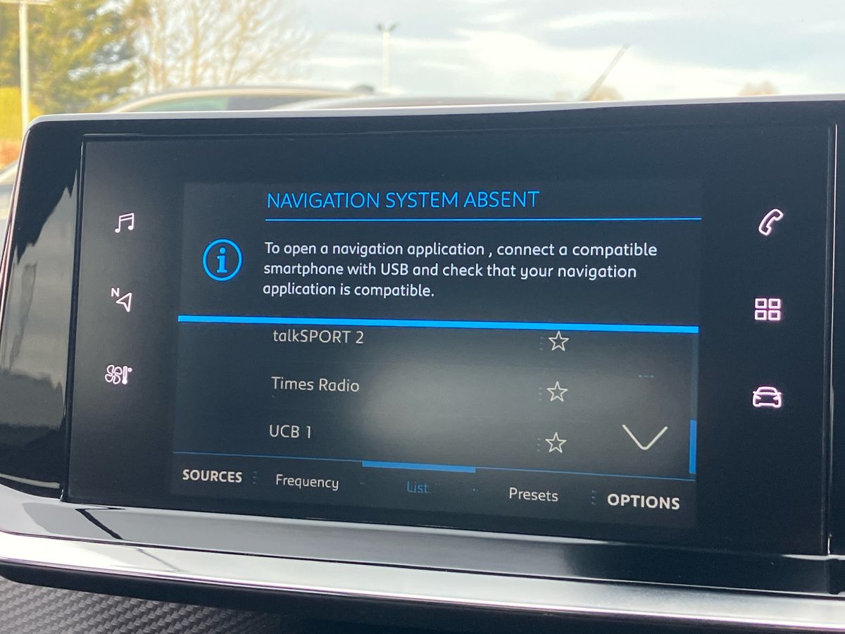 Used Peugeot 2008 2022 for sale - 77432178: Photo 11