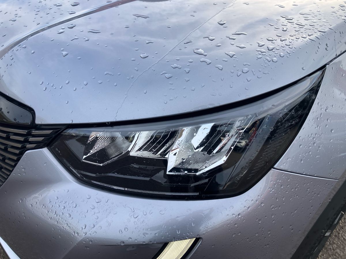 Used Peugeot 2008 2022 for sale - 77432178: Photo 13