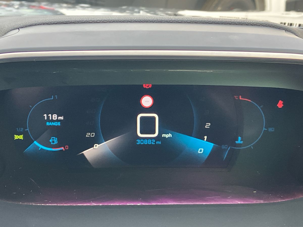 Used Peugeot 2008 2022 for sale - 77432178: Photo 38