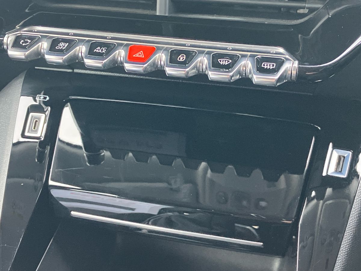 Used Peugeot 2008 2022 for sale - 77432178: Photo 47