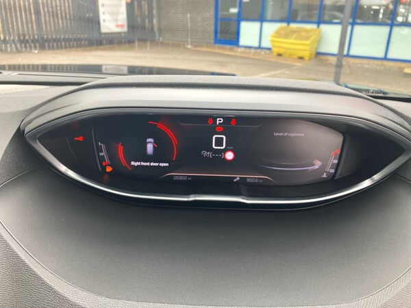 Used Peugeot 3008 2022 for sale - 75673076: Photo 15