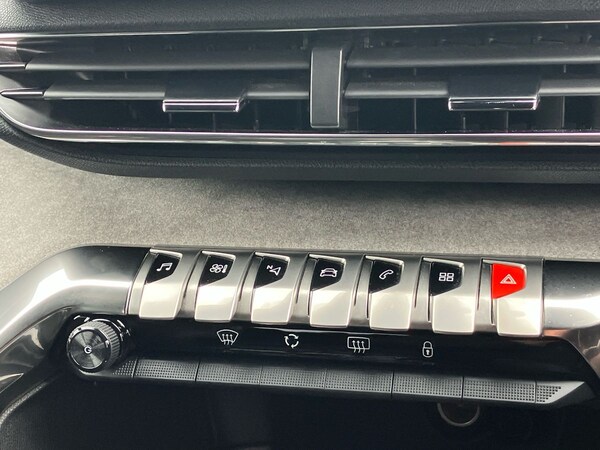 Used Peugeot 3008 2022 for sale - 75673076: Photo 54