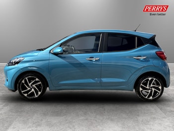 Used Hyundai i10 2023 for sale - 78177892: Photo