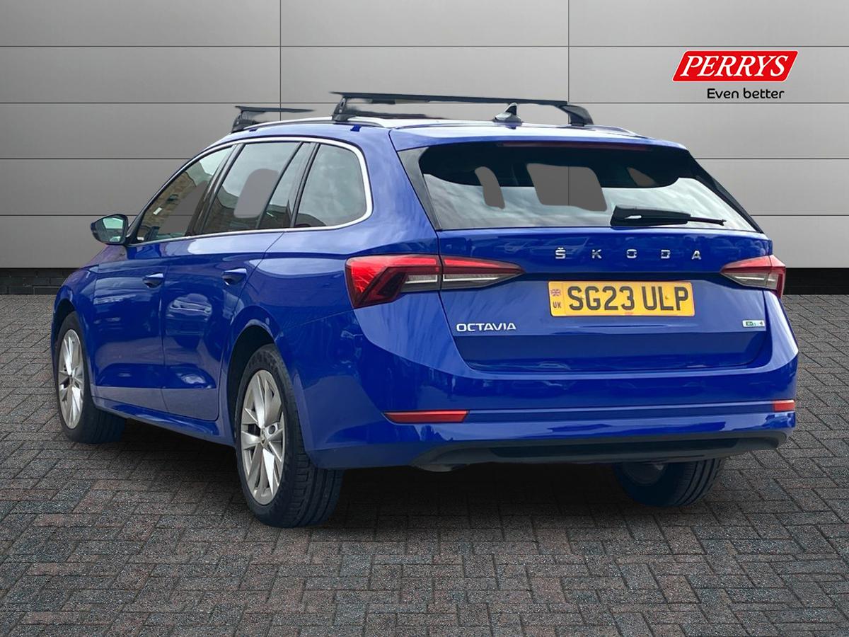 Used Skoda Octavia 2023 for sale - 76364710: Photo 2