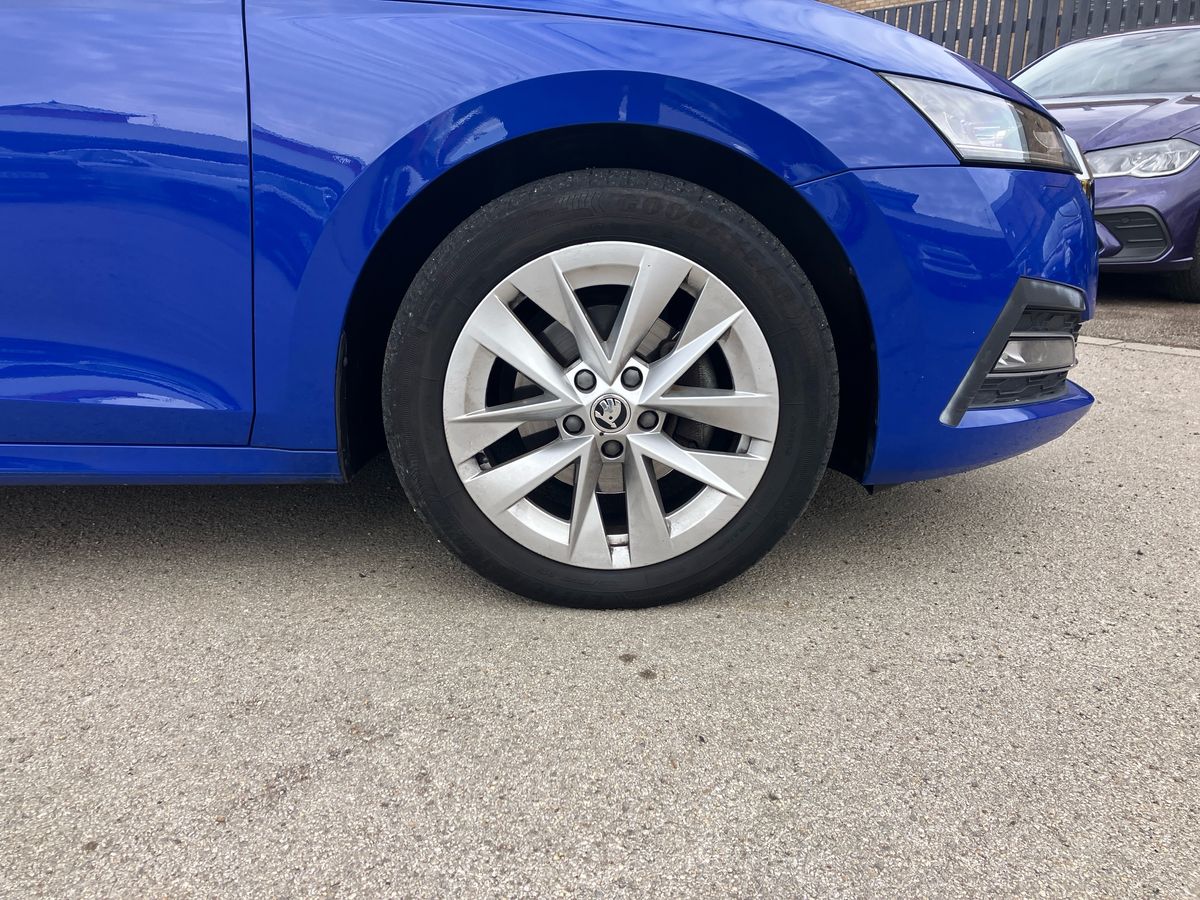 Used Skoda Octavia 2023 for sale - 76364710: Photo 7