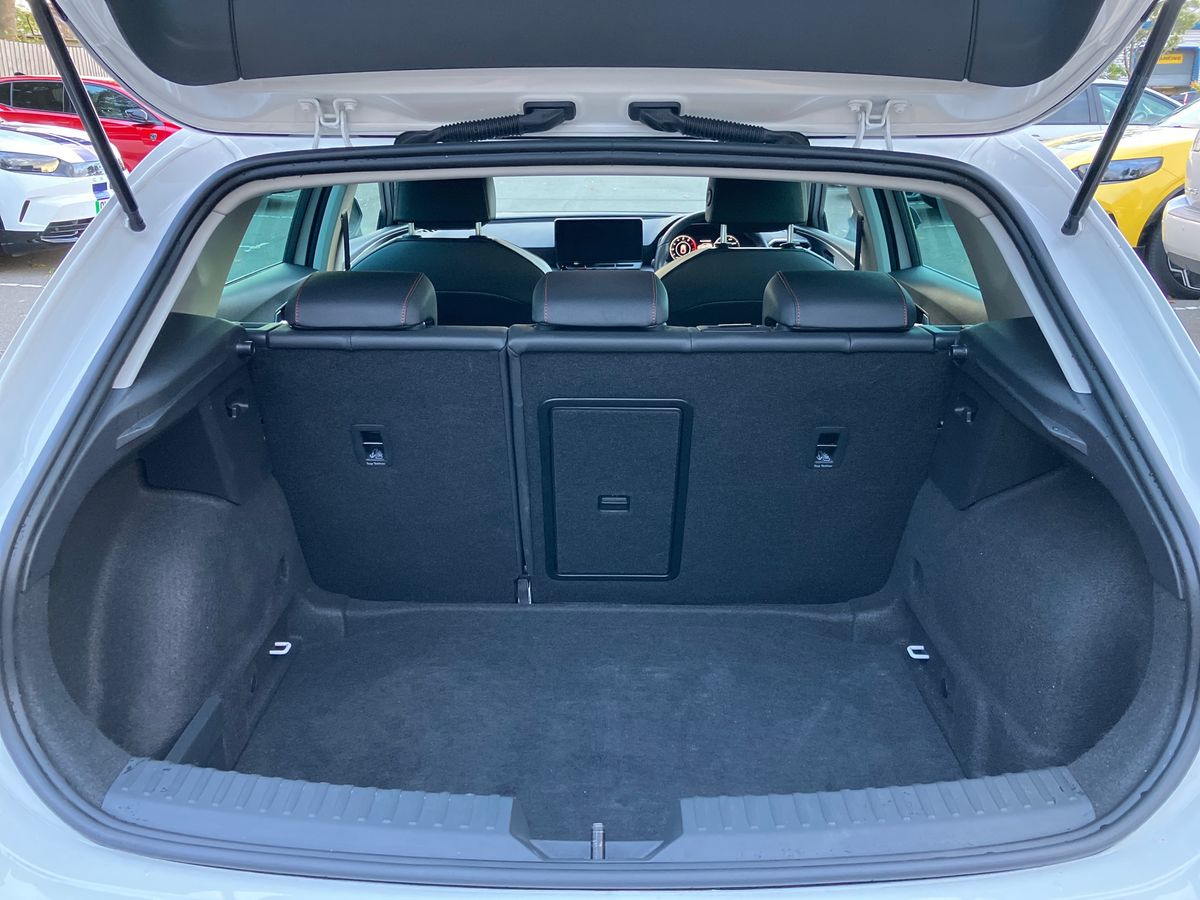 Used SEAT Leon 2025 for sale - 77775789: Photo 21