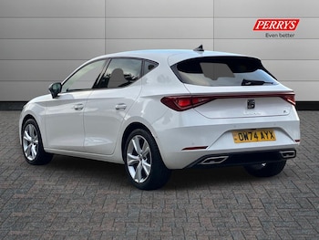 Used SEAT Leon 2025 for sale - 77775789: Photo