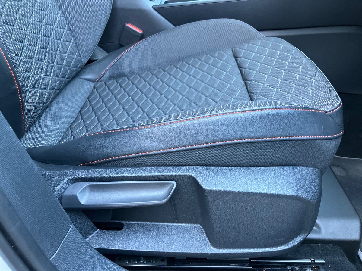 Used SEAT Leon 2025 for sale - 77775789: Photo 36